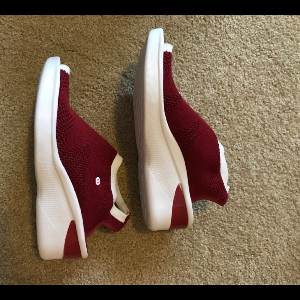 Bzees Rally Sandals
